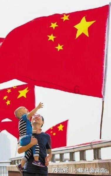 海岛冲浪